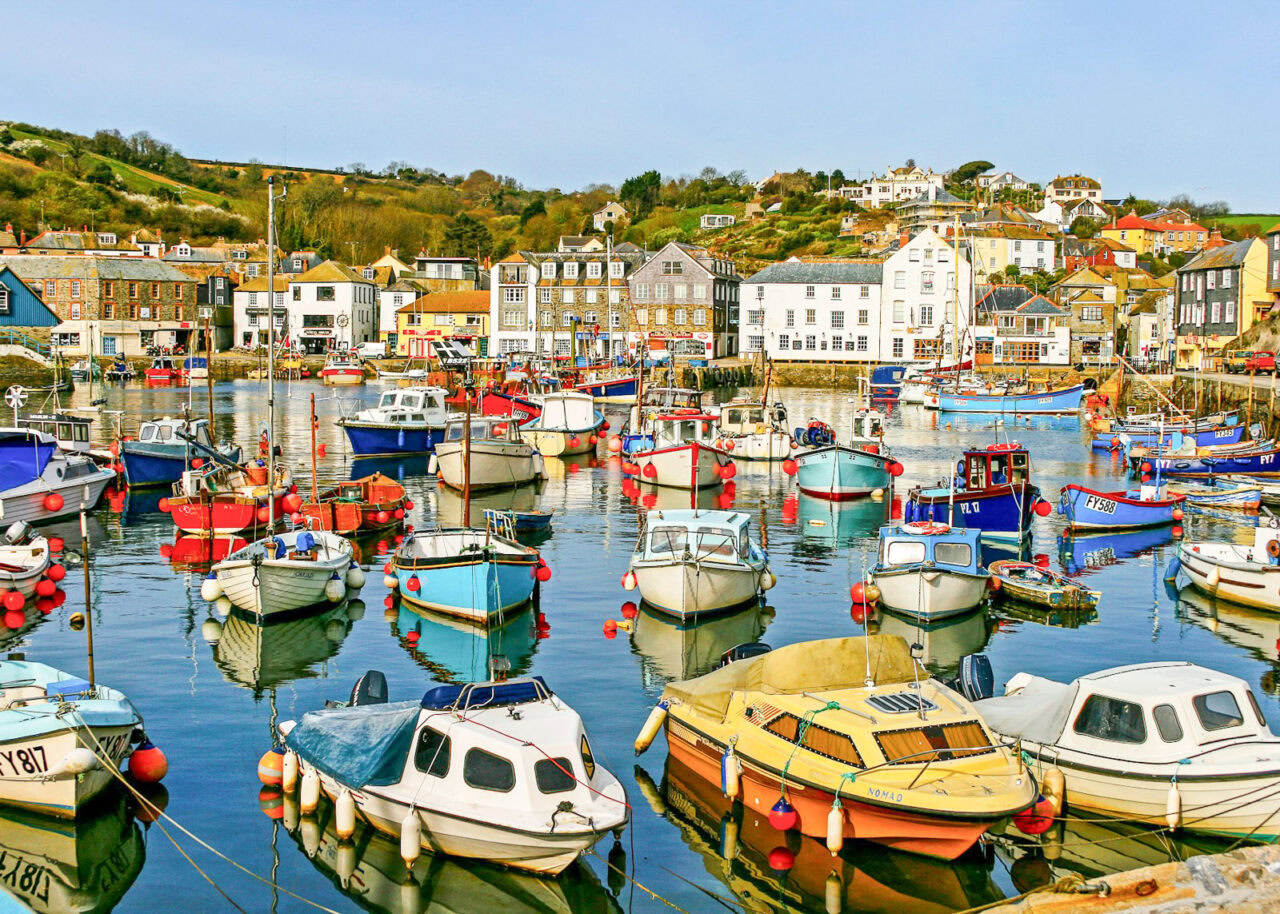 mevagissey-1280x914-1 Fishing boats in the harbor in Mevagissey