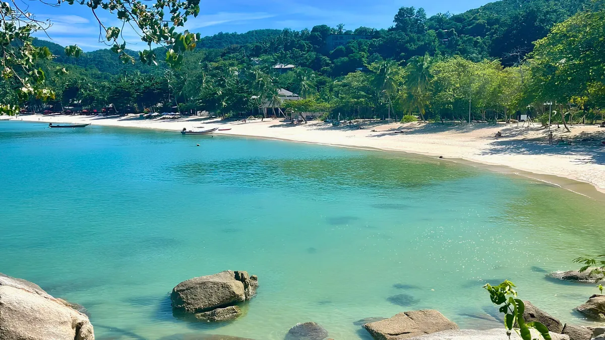 Thong Nai Pan Yai Beach Koh Pha Ngan Tropical beach with turquoise water, white sand, and lush green hills